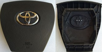 Крышка SRS airbag, накладка подушки безопасности в руль Toyota Prius