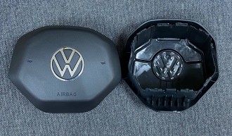 Крышка SRS airbag, накладка подушки безопасности в руль Volkswagen Polo 2020-