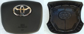 Крышка SRS airbag, накладка подушки безопасности в руль Toyota Hilux 2015-